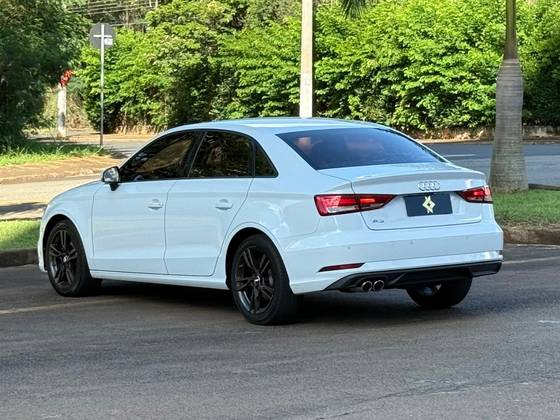 AUDI A3 1.4 TFSI FLEX SEDAN PRESTIGE PLUS TIPTRONIC